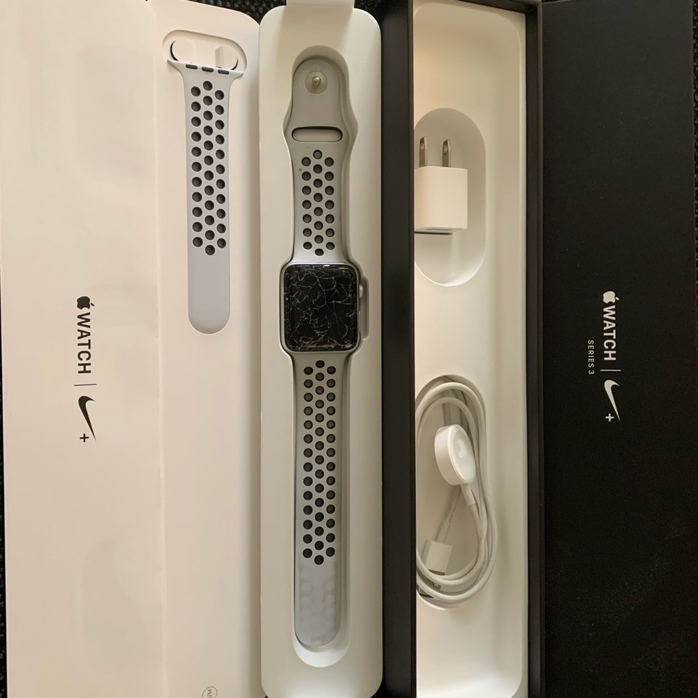 Apple Watch Series 3 NIKE EDITION